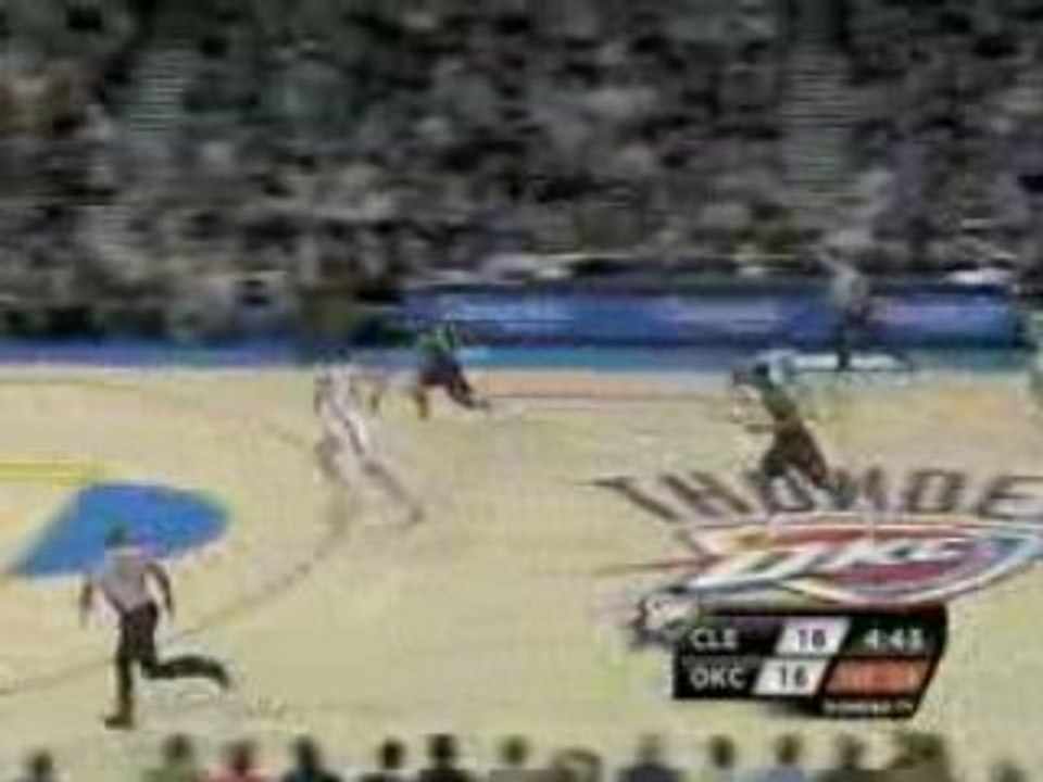 LeBron James throws it down hard