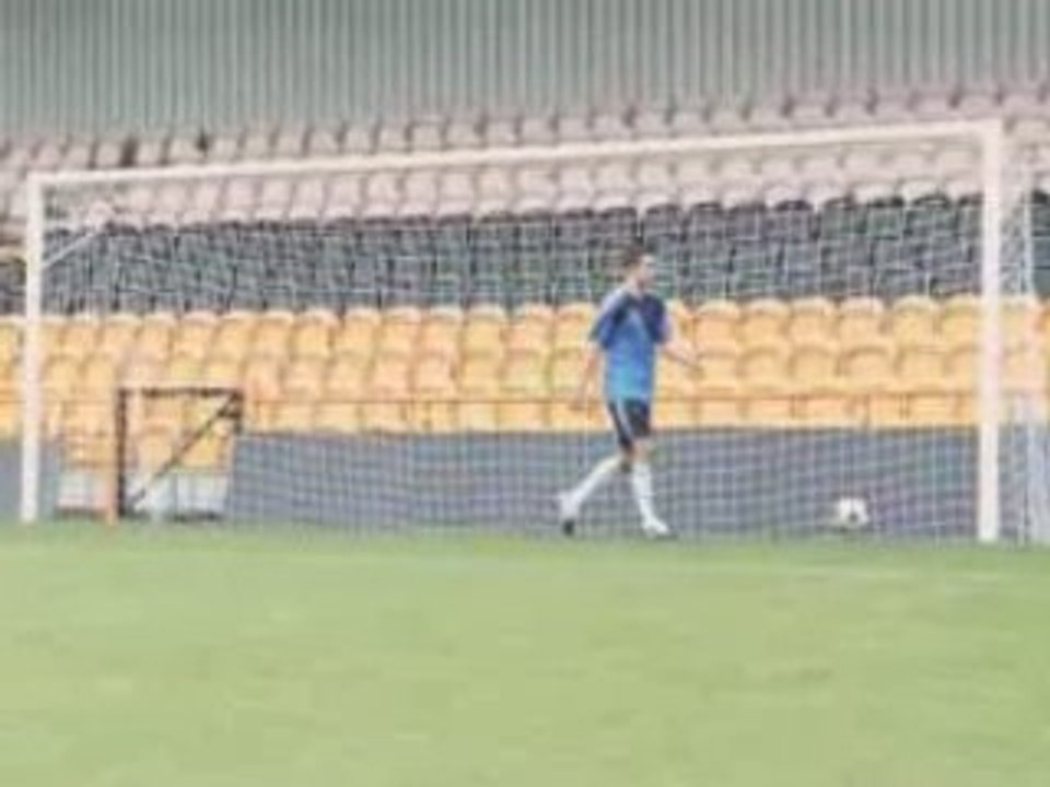 Van Persie - Ricochet