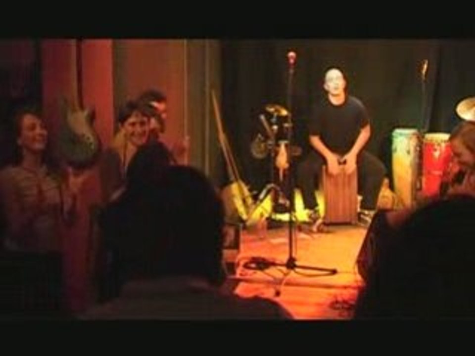 Mayna à "La Cave" - Usumani