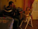 Loulou et son papa en pleine séance de rigolade