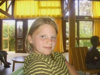 Mes amis me manque uezgrfbyhjdsgfbusmqdujs