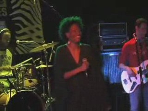 Nuits Zébrées: Radio Nova du 26 Mai 2006. Scène Bastille