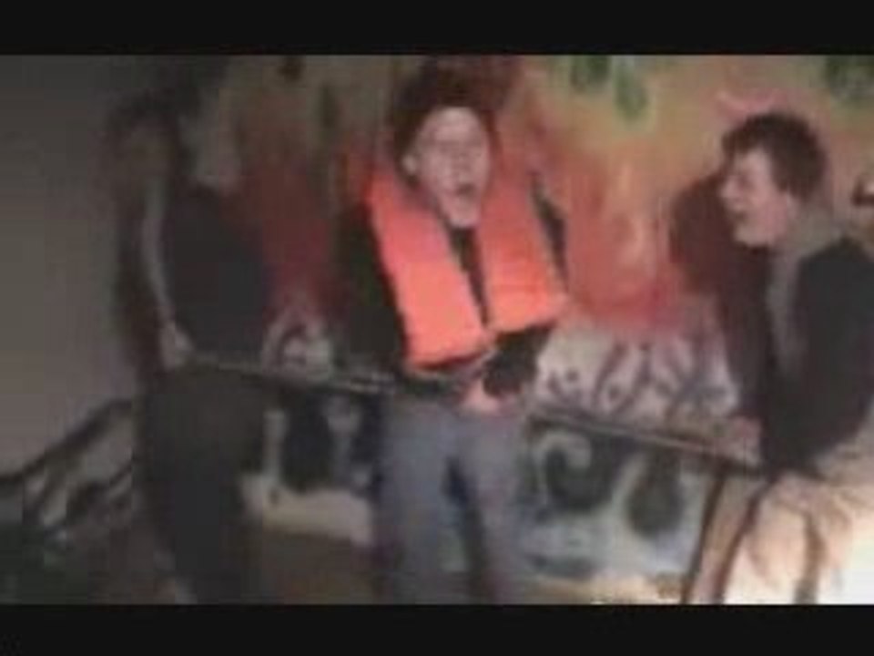 221208-nutshot