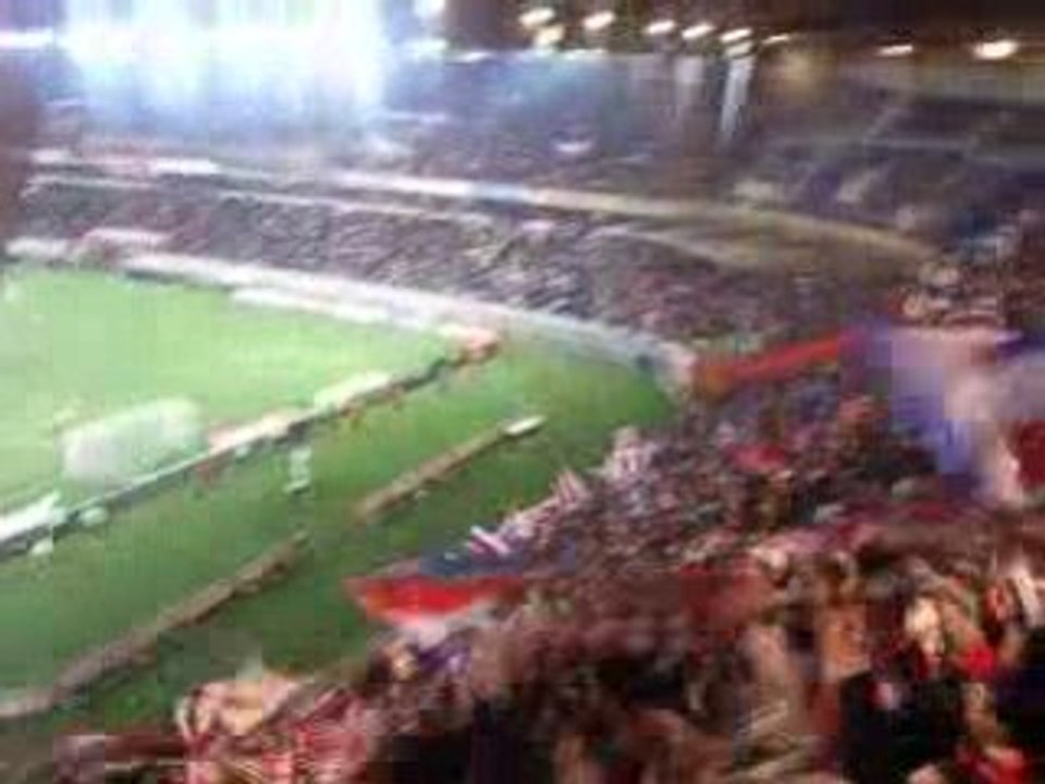 1er BUT CHEZ LES AUTHENTIKS PSG-VA
