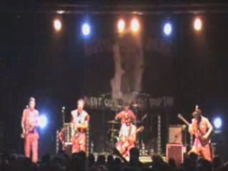 Intro ALERTE ROUGE - ska - festival eskapotes