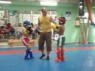 Combat technique boxe thai BUDOKAN Enzo&Victor 20/12/2008