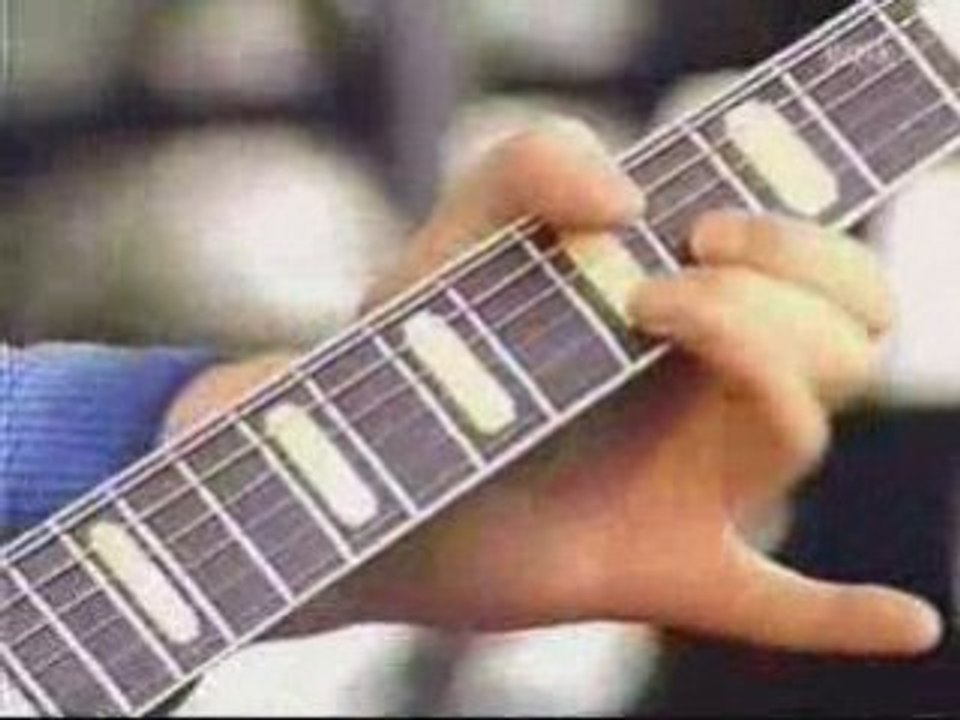 Queens of the stone age - the bronze (bizarre festival)