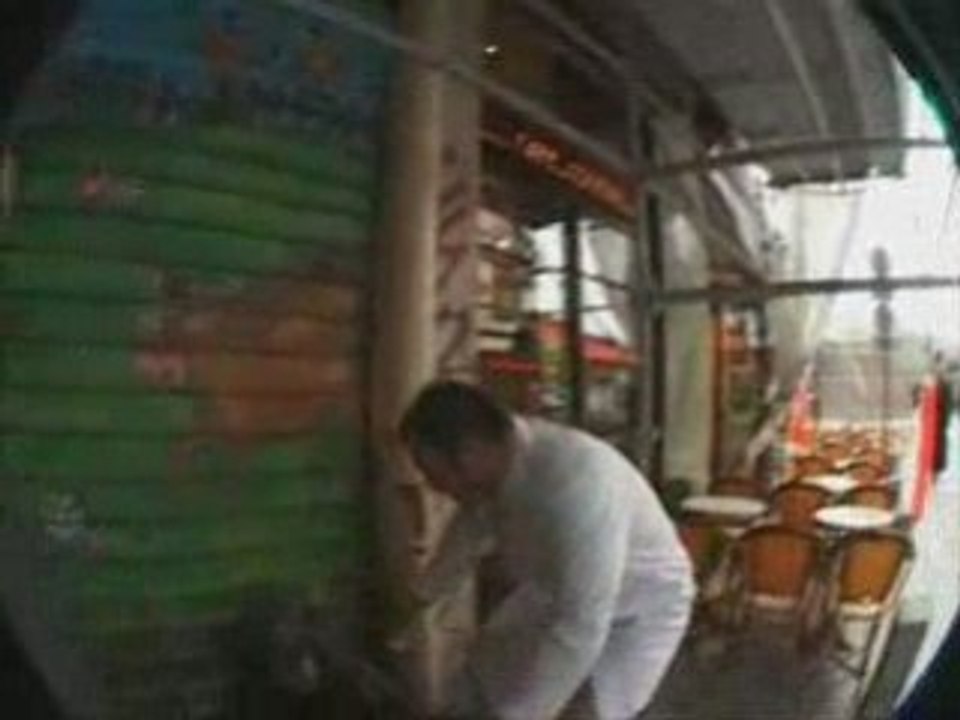 MICHEL MULLER - Les branchés