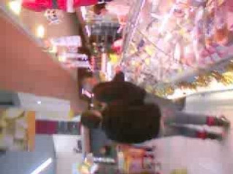 Re parti pour une photo mes cette fois avec la charcutiere