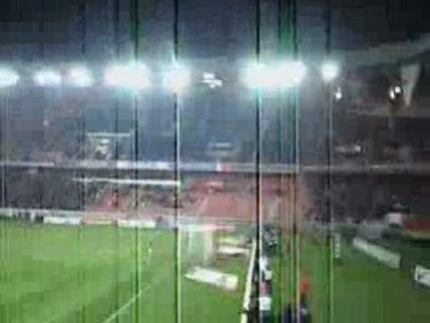 PSG-TWENTE Joie après le 4e but par Luyundula 86e Minute