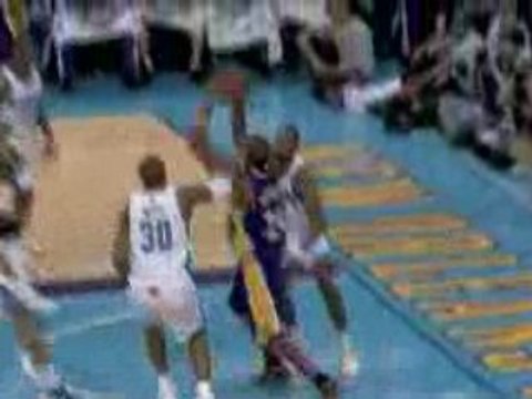 Nba dunk of the night by kobe bryant 23_12_2008