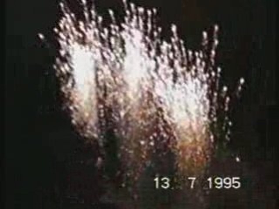 Feu d'artifice à Auxerre (JM Augy)