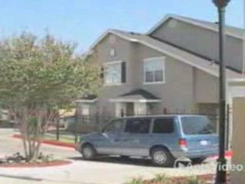 ForRent.com Legacy Townhomes at Castle Hills Apartments ...