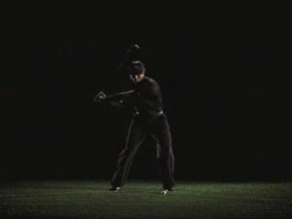 Tiger Woods pub Nike Golf TV - Vidéo Dailymotion