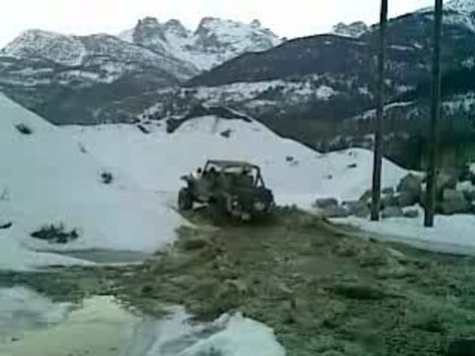 la flaque en Jeep