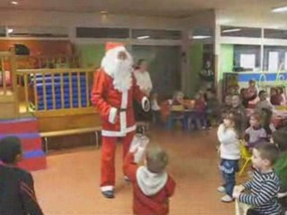 Noël à l'école maternelle de "La Pièce aux Ecus"