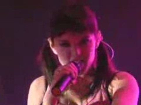 Ewa Farna - Bez tebeLIVE DVD Bliz Ke Hvezdam.Praha