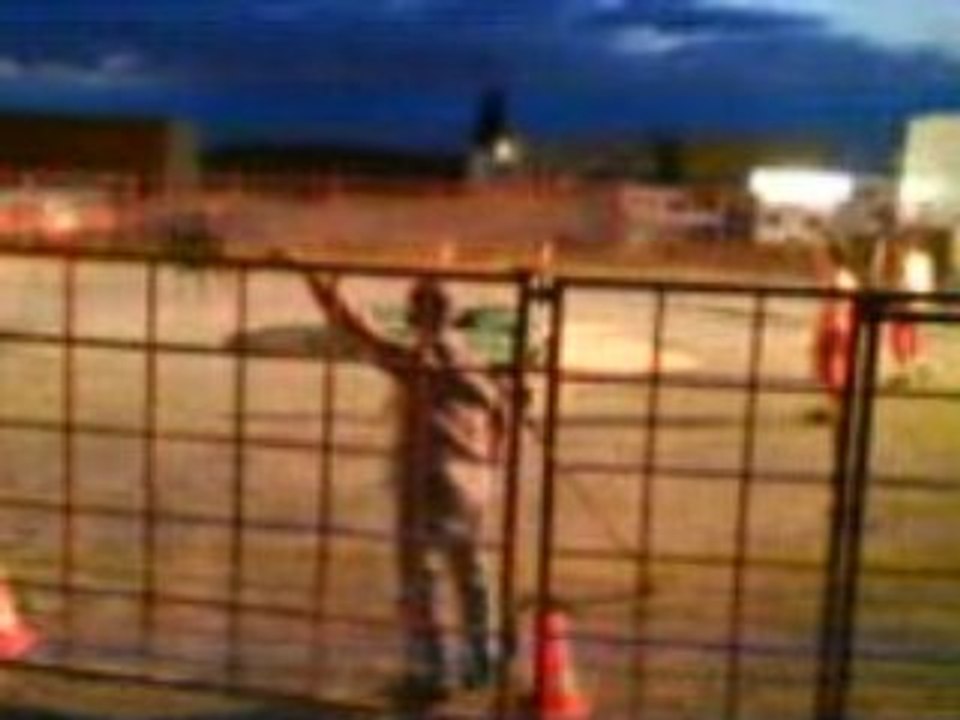 MOV05143
