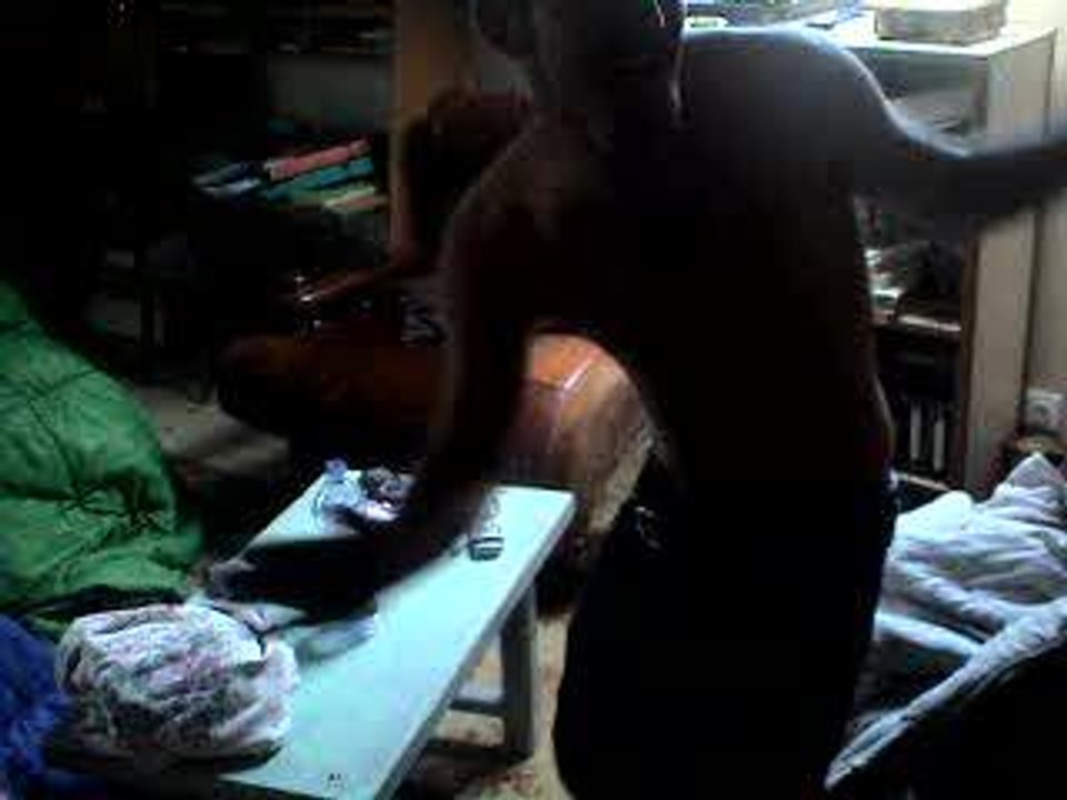 Babass le cousin complètement fracasse!
