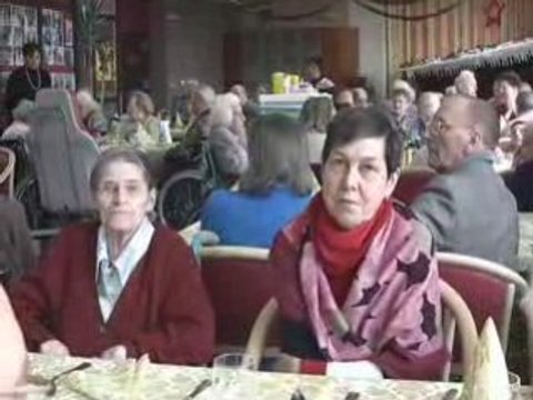 Visite des élus maternité et maison de retraite du Cateau