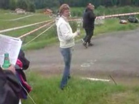 Les spectateurs du rallye Ajolais 2008 ( humour )