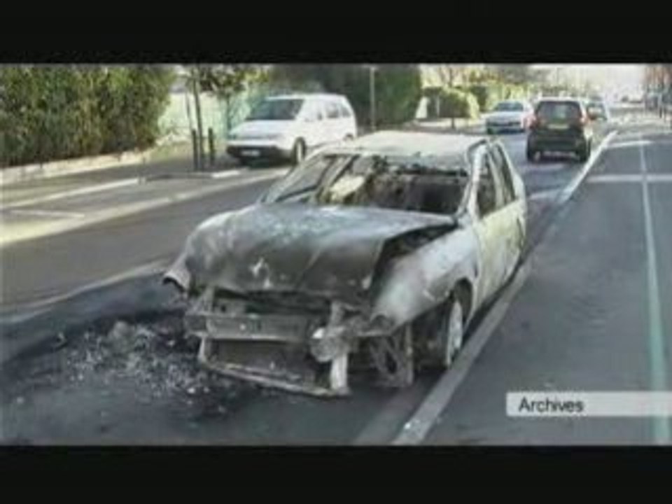 Marche silencieuse à Villiers-le-Bel