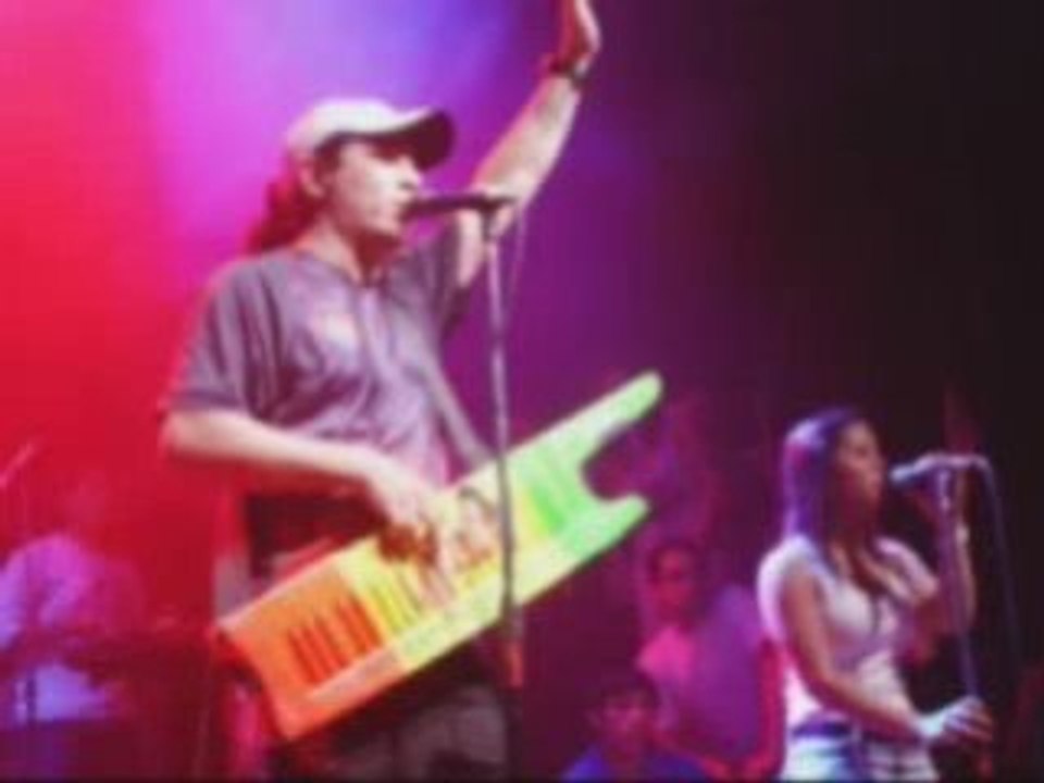 Critica a Padre Nuestro