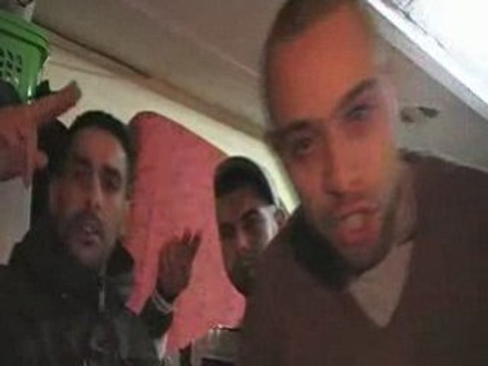 MOV037