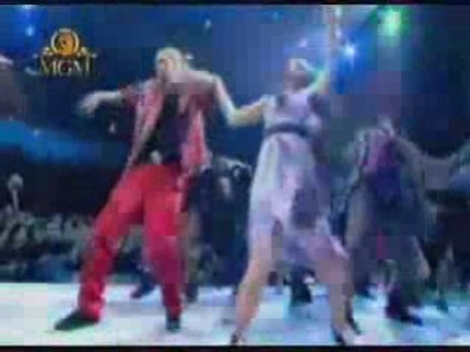 Chris Brown in Thriller WMA_2006