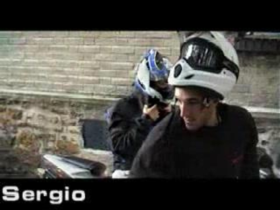 Stunt Moto Honda 900 CBR - 600 Hornet