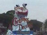Tokyo Disneyland - Christmas Parade 2006