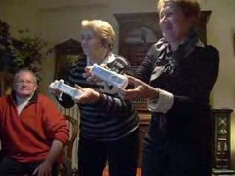 20081227 les mamies jouent