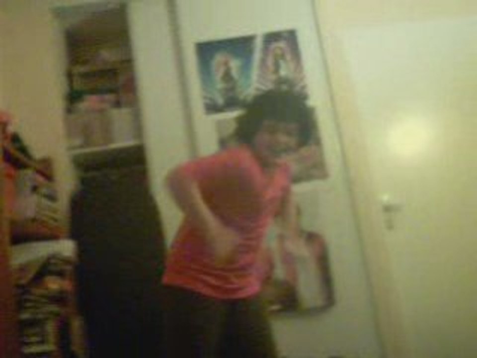 battle tecktonik : lulu-la-rebelle vs DEAD MAN