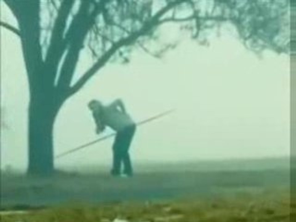 Groupama Javelin funny ad hungary pub