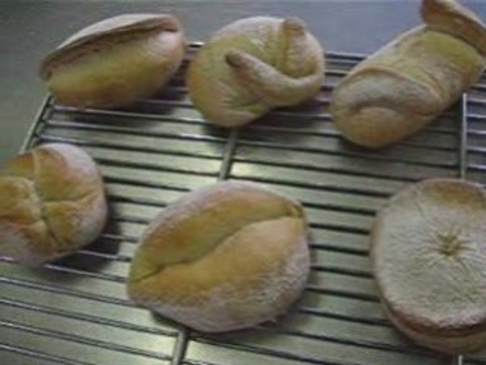 Petit Pain Table Fonctionnaire :-)