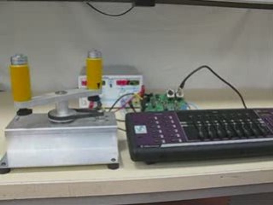 Carte moteur et maquette lyre