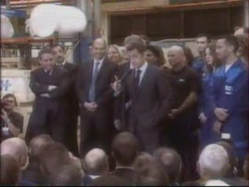 Sarkozy signe illuminati *Vous avez compris*