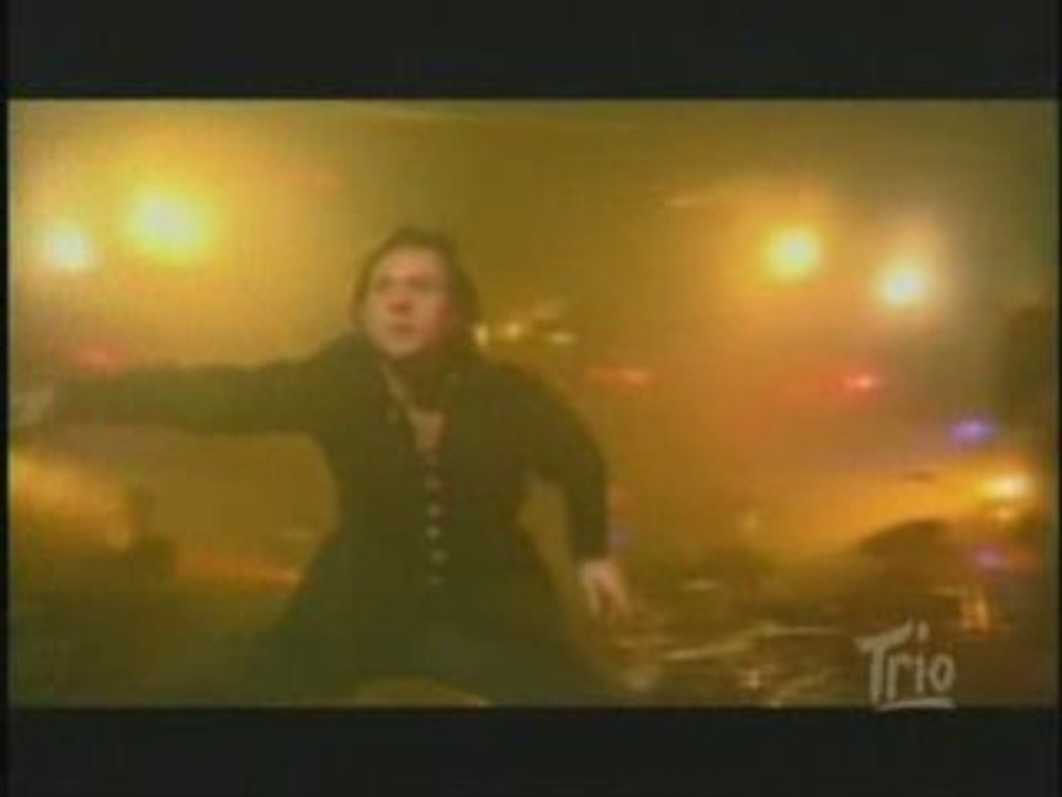 Simple Minds - She s a river Live at Paris, France 1995