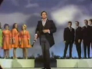 Johnny Cash-Daddy Sang Bass.