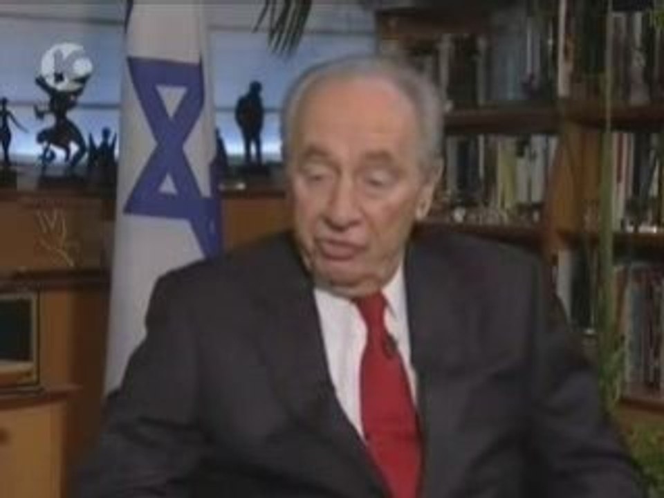 Shimon perez defoncer a l hero...