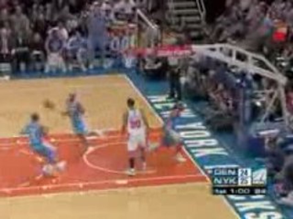 Anthony Carter pass and dishes for the dunk.