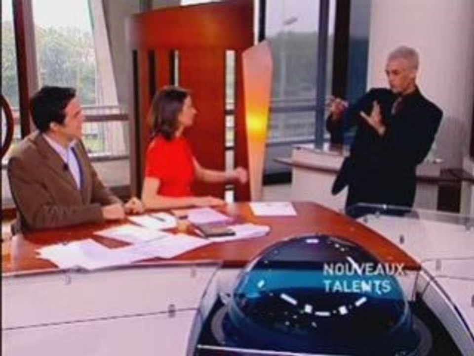 Interview de Julien FOMBARON sur Direct8