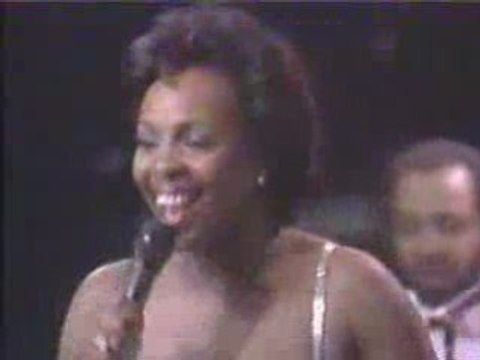 Gladys Knight & The Pips. I Will Fight [Live.1983]
