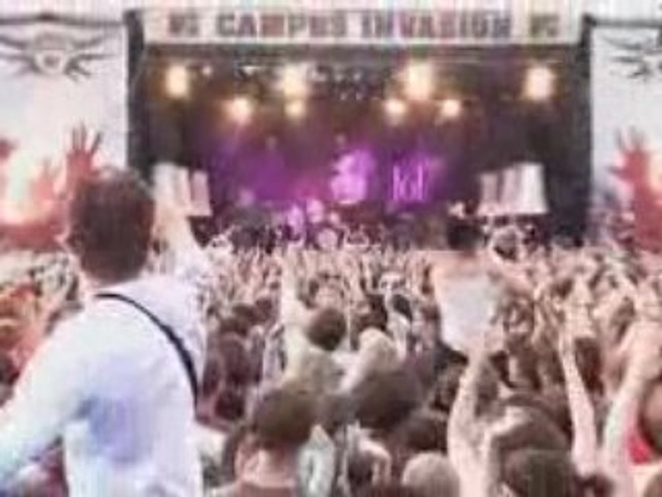 Juli - 10 - Perfekte Welle (Campus Invasion 2007) - videopim