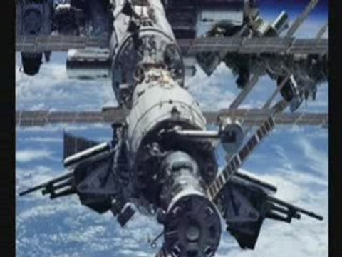 Ovnis-la conspiration des iluminatis