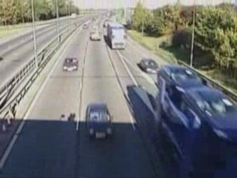 Calls for speed limiting devices to be fitted to cars