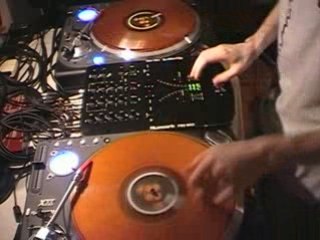 DJ M-RODE 2009 NOW DO THE ROUTINE