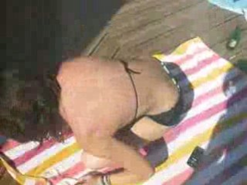 Piscine avec elle*