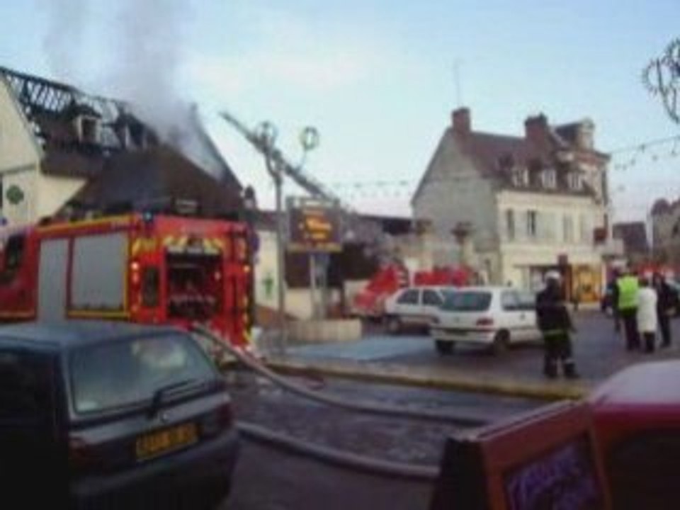 mouy feu de pharmacie et habitations