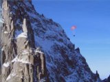 Vol  a l Aiguille du midi 2008 par Les Cafards Volants